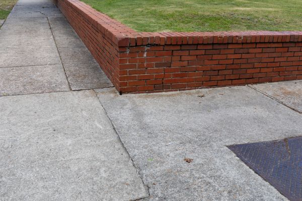 Brick Retaining Wall Repair in Louisville